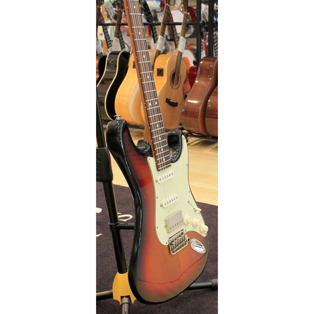 Suhr Classic S Antique Roasted 3 Tone Sunburst