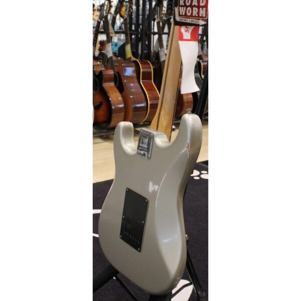 Fender Player Road Worn HSS Stratocaster Inca Silver