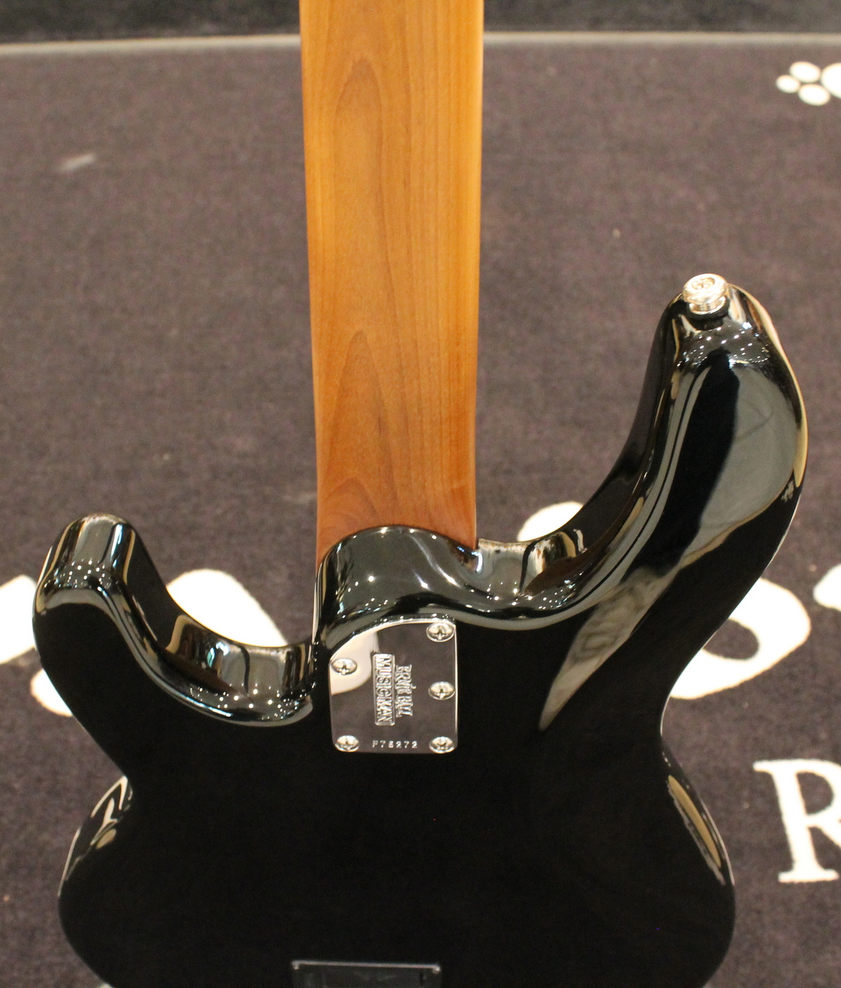 Music Man StingRay Special 4H Black - immagine 10