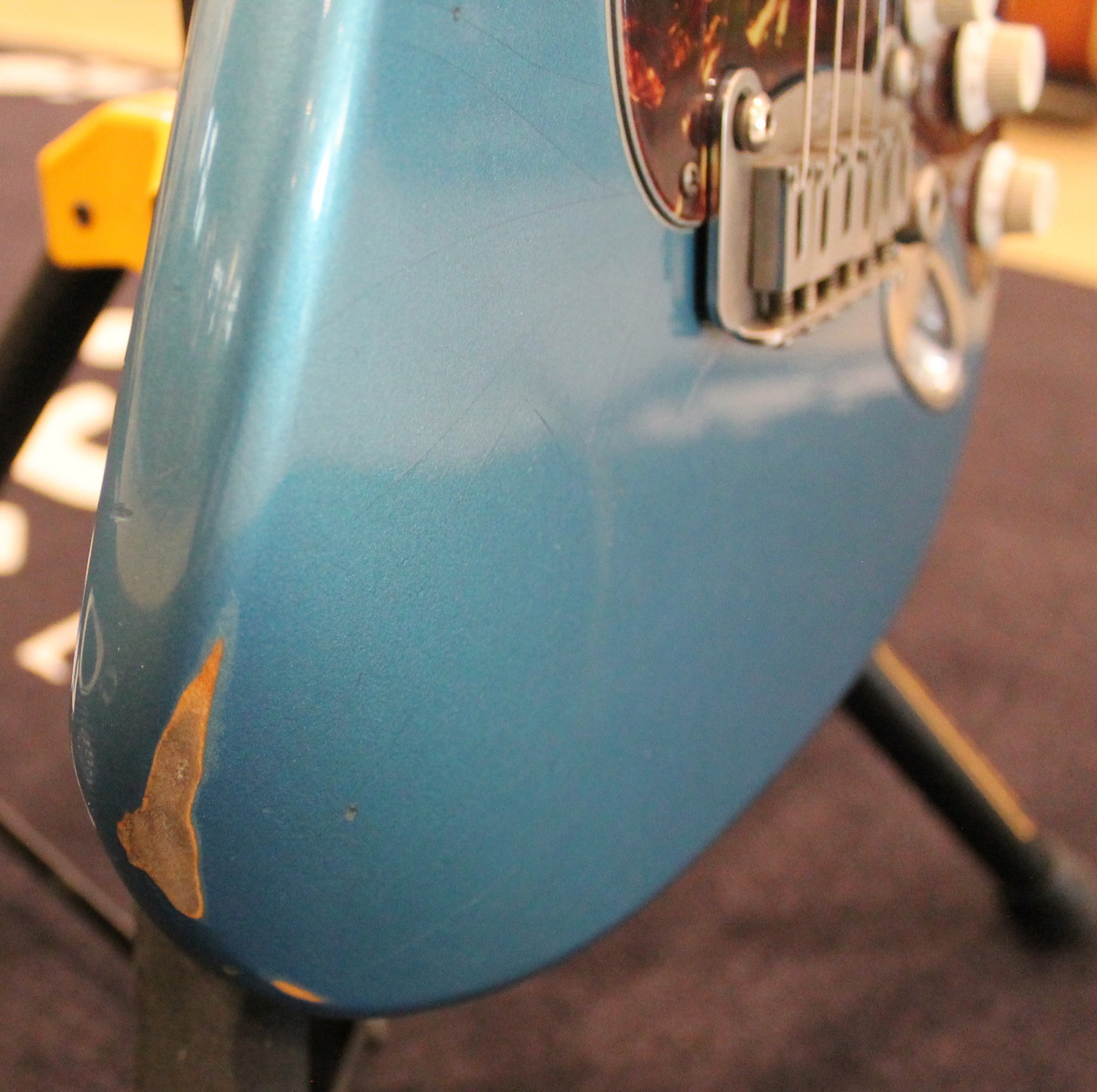 G&L Legacy Rustic Lake Placid Blue - immagine 4