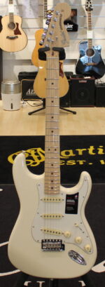Fender American Performer Stratocaster OW EX DEMO