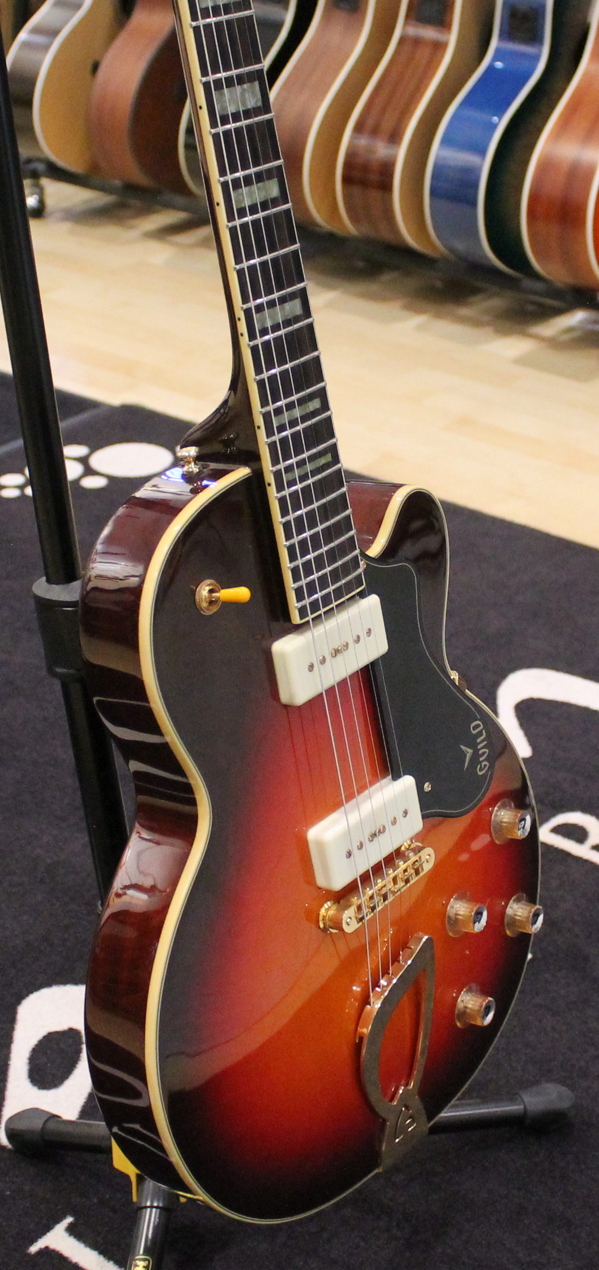 Guild M75 Aristocrat USATO Cod.83621 - immagine 2