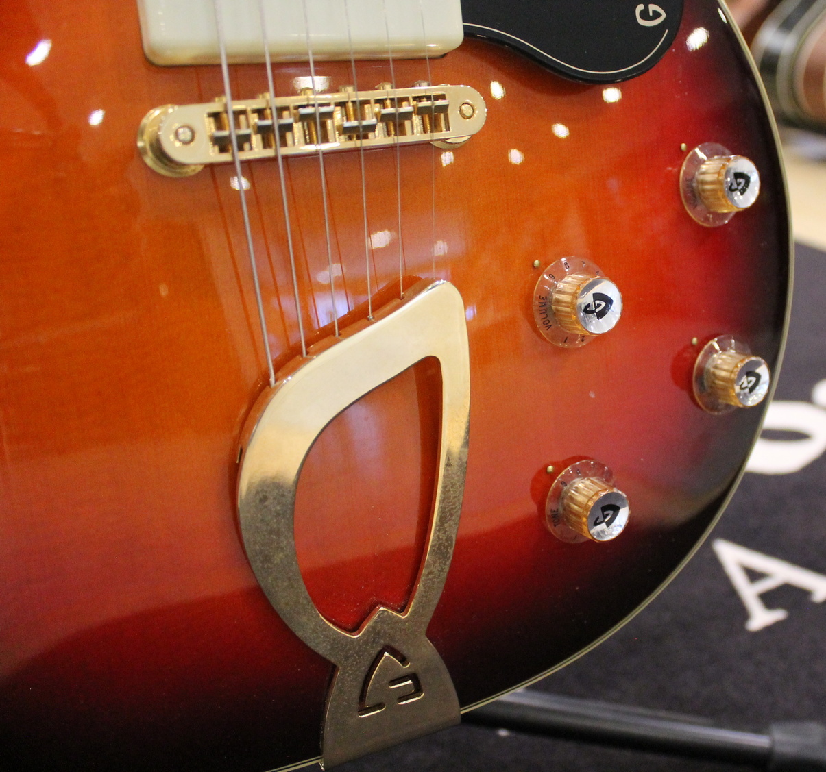 Guild M75 Aristocrat USATO Cod.83621 - immagine 5