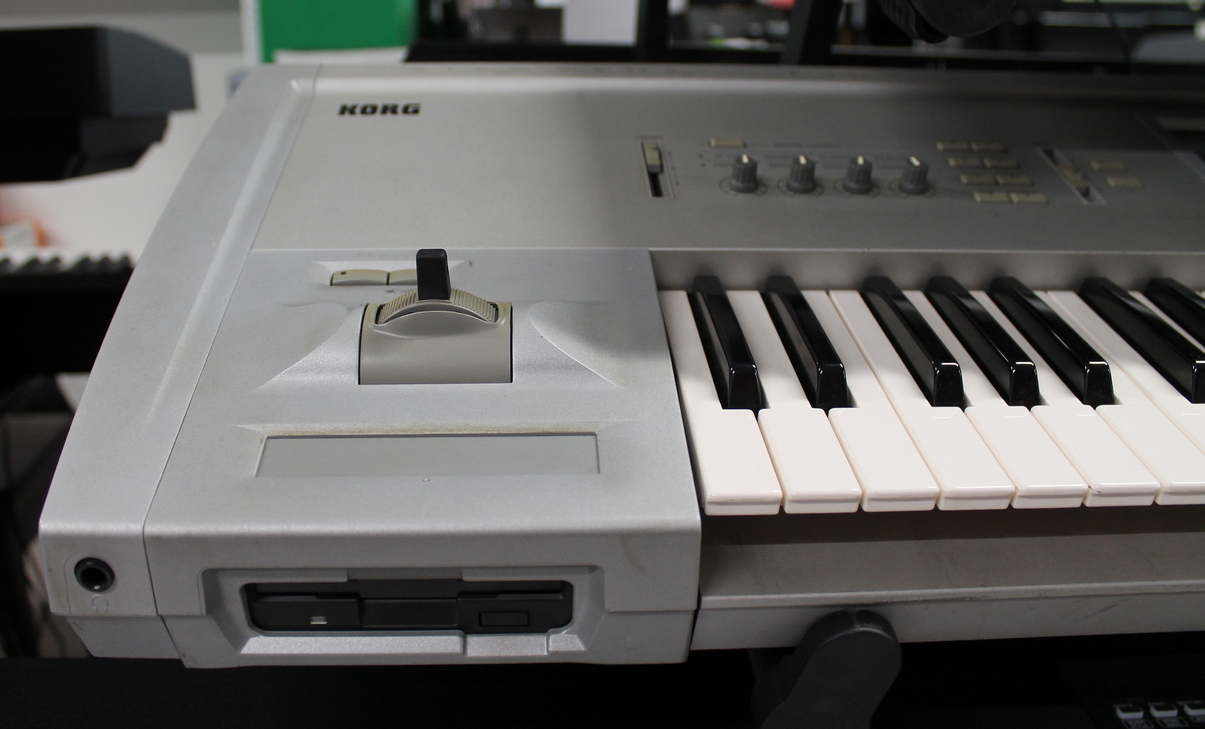 Korg Triton USATO cod. 87321 - immagine 3