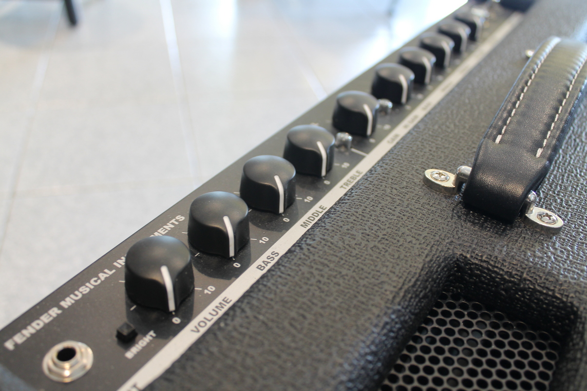 Fender-Bassbreaker-30R-USATO-cod.-103621-4