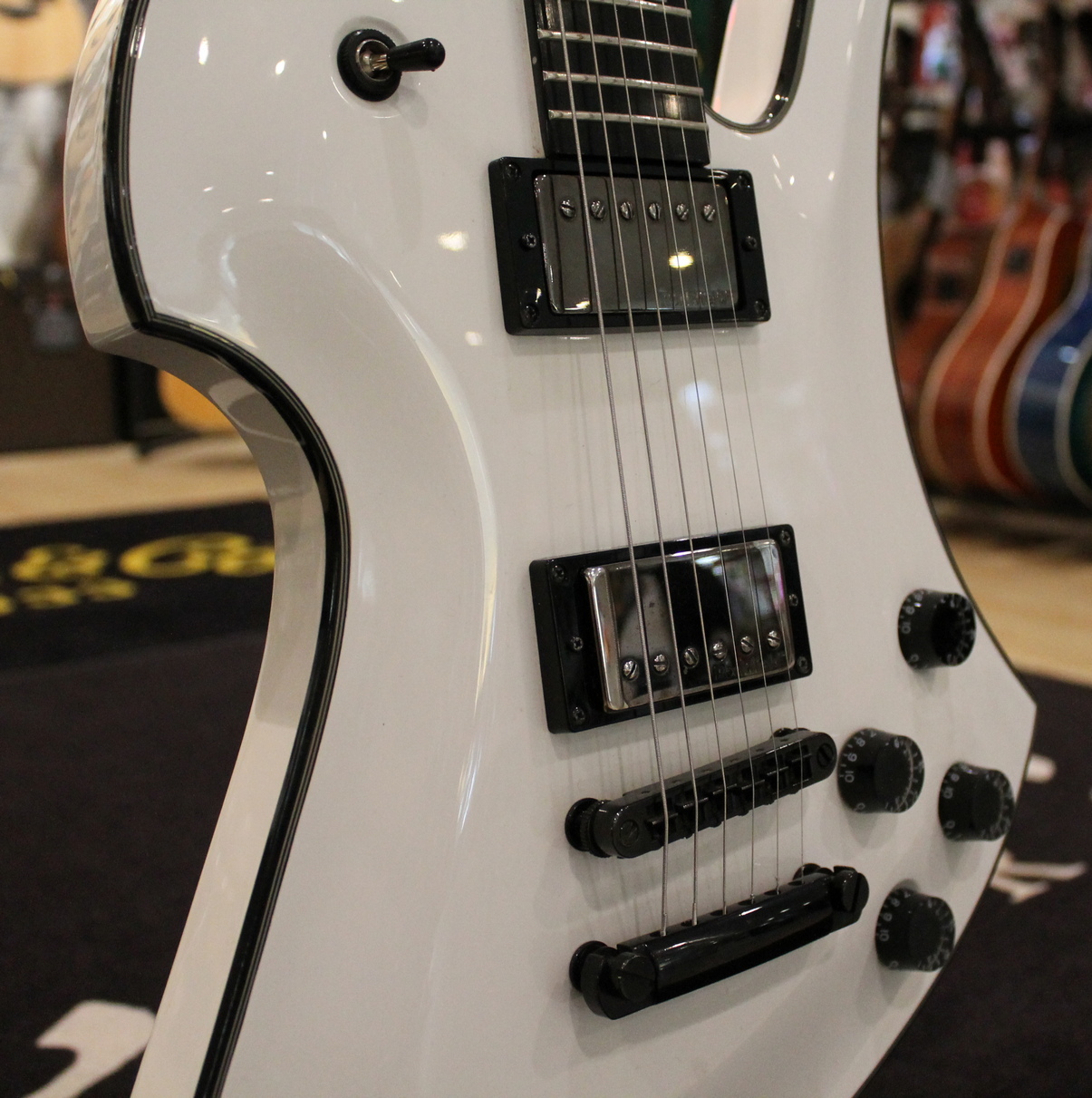 B.C. Rich Mockingbird Special USATO cod. 106721 - immagine 3