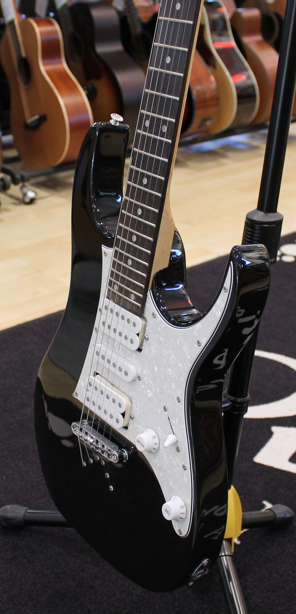 Eko Strat Style HSH Prototipo USATO cod. 98521 - immagine 4