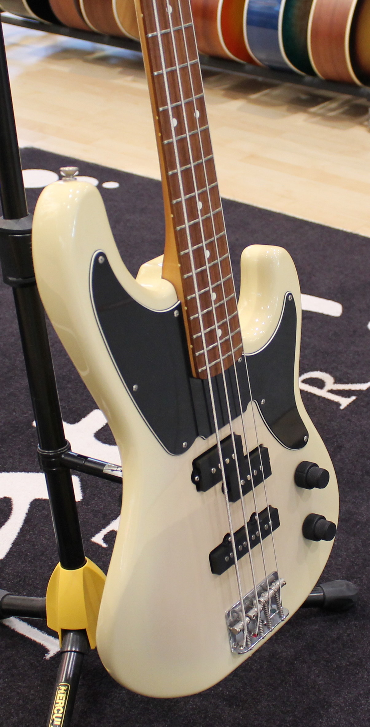 Fender Precision Bass Special "Cowpoke" USATO Cod. 95021 - immagine 2