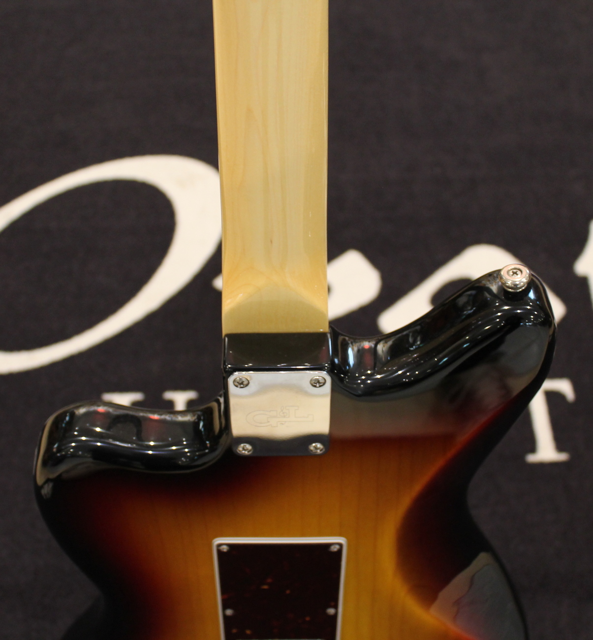 G&L Doheny Fullerton Deluxe USA 3 Tone Sunburst - immagine 10