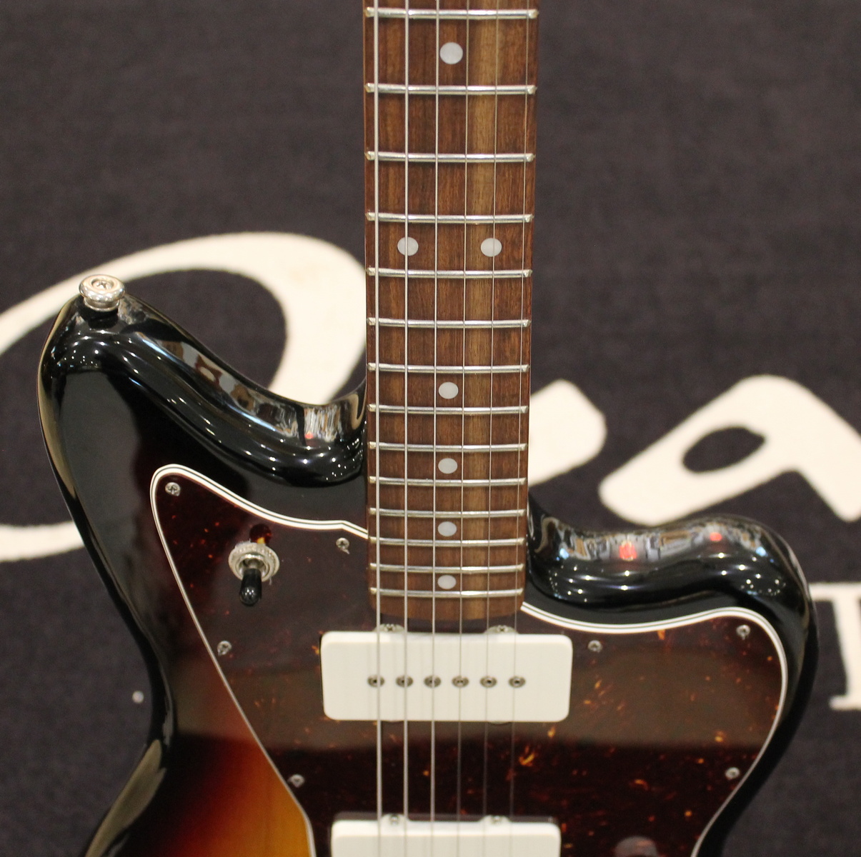 G&L Doheny Fullerton Deluxe USA 3 Tone Sunburst - immagine 4