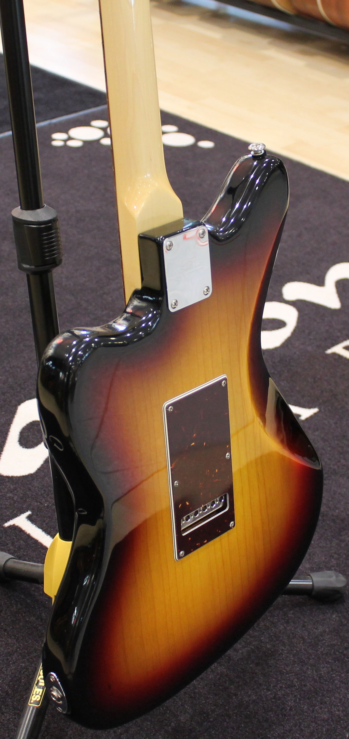 G&L Doheny Fullerton Deluxe USA 3 Tone Sunburst - immagine 8