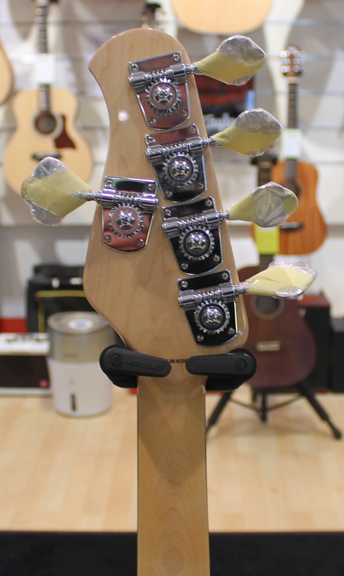 Sterling Ray 35 5H ACT 3 EQ BK EX DEMO - immagine 14