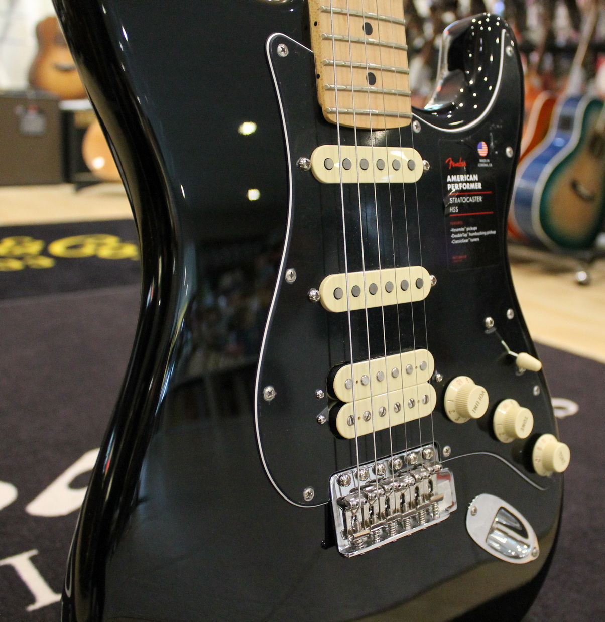 Fender American Performer HSS Stratocaster USATO cod. 108821 - immagine 2