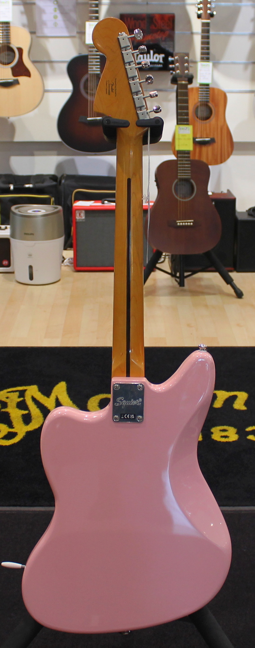 Squier Jaguar FSR Classic Vibe '60 Shell Pink EX DEMO - immagine 8