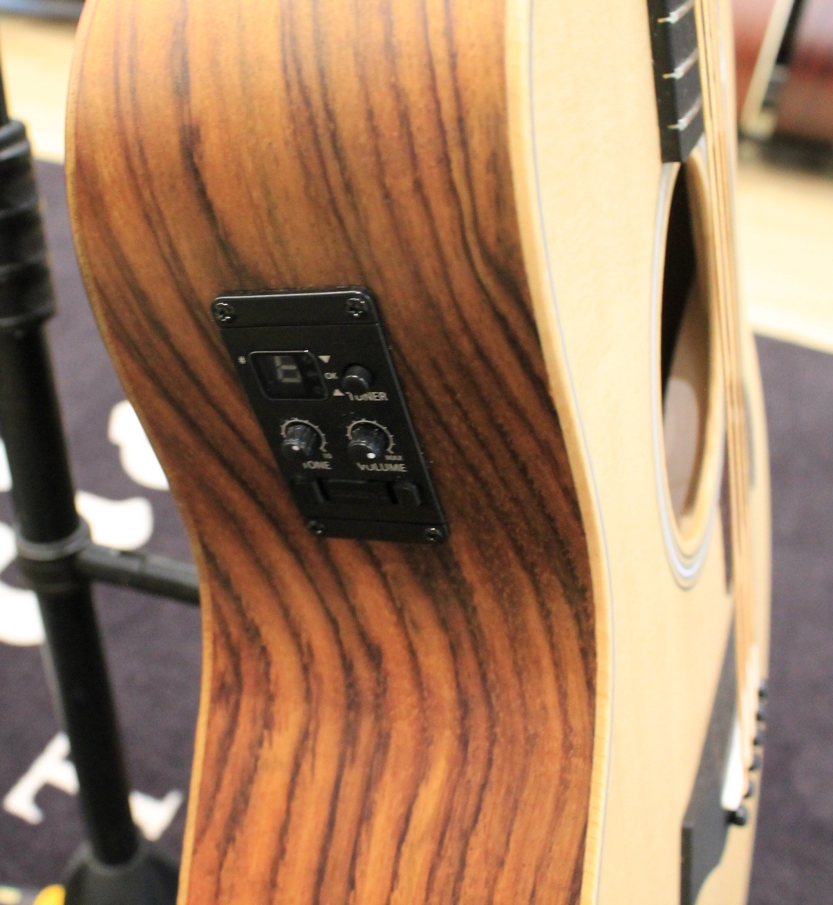 Taylor GS Mini-e Walnut USATO cod. 112121 - immagine 3