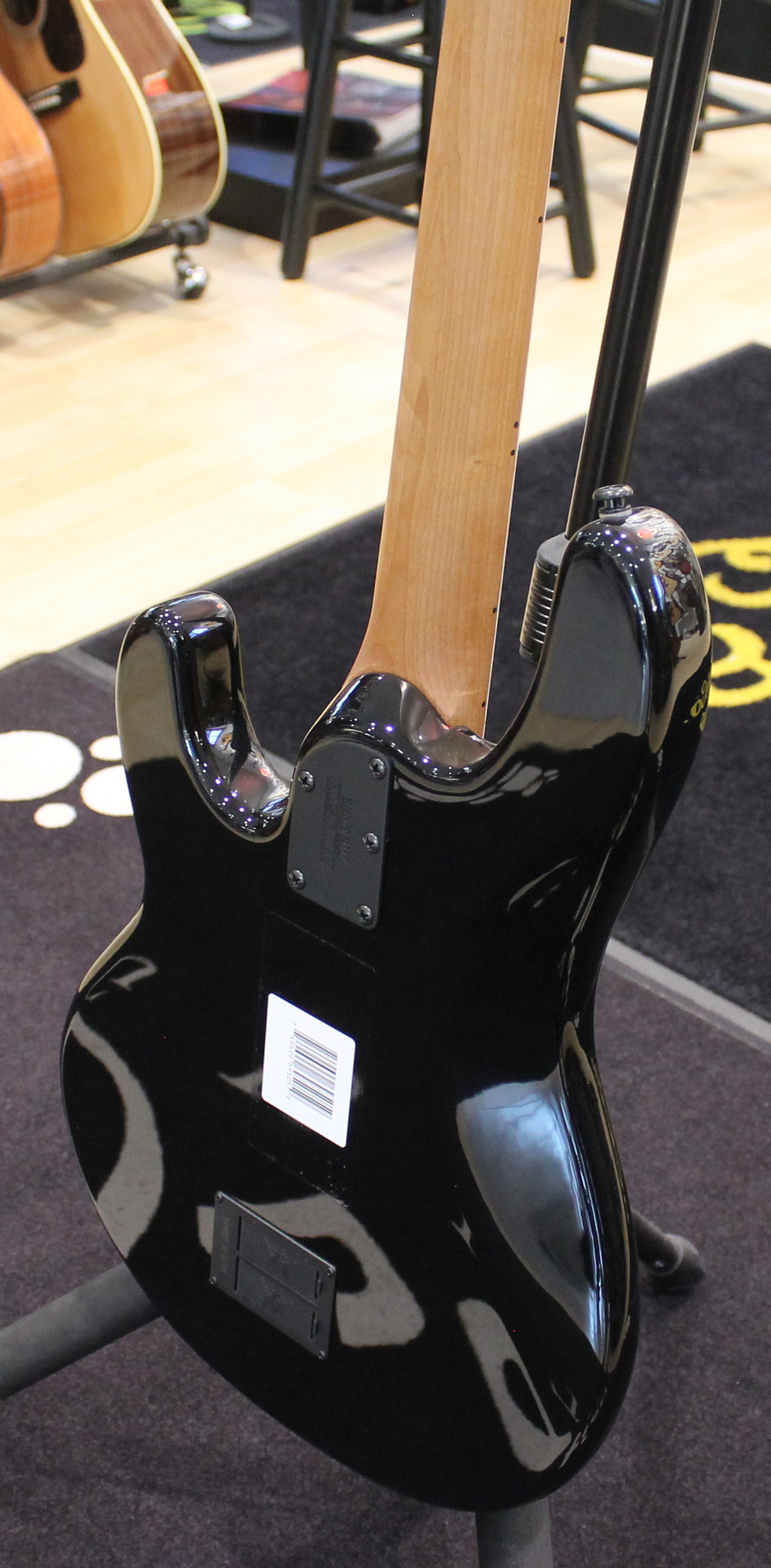 Music Man StingRay Special H Black 2021 - immagine 11