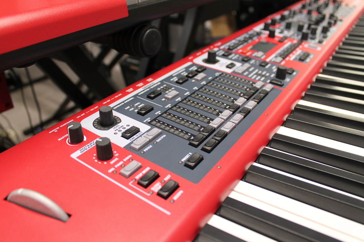 Clavia Nord Stage 3 88 EX DEMO - immagine 8