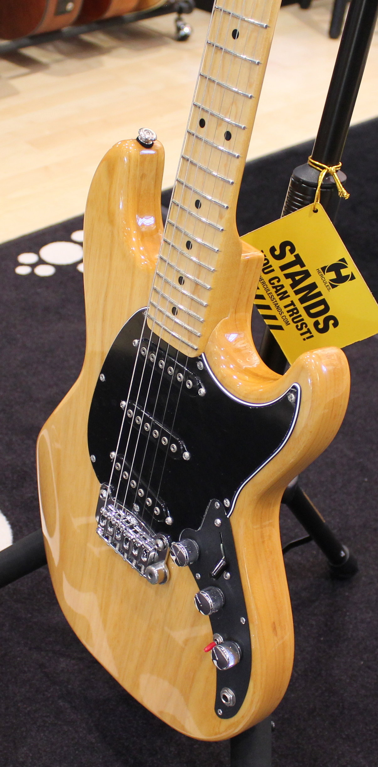 G&L CLF Skyhawk USA Natural - immagine 5
