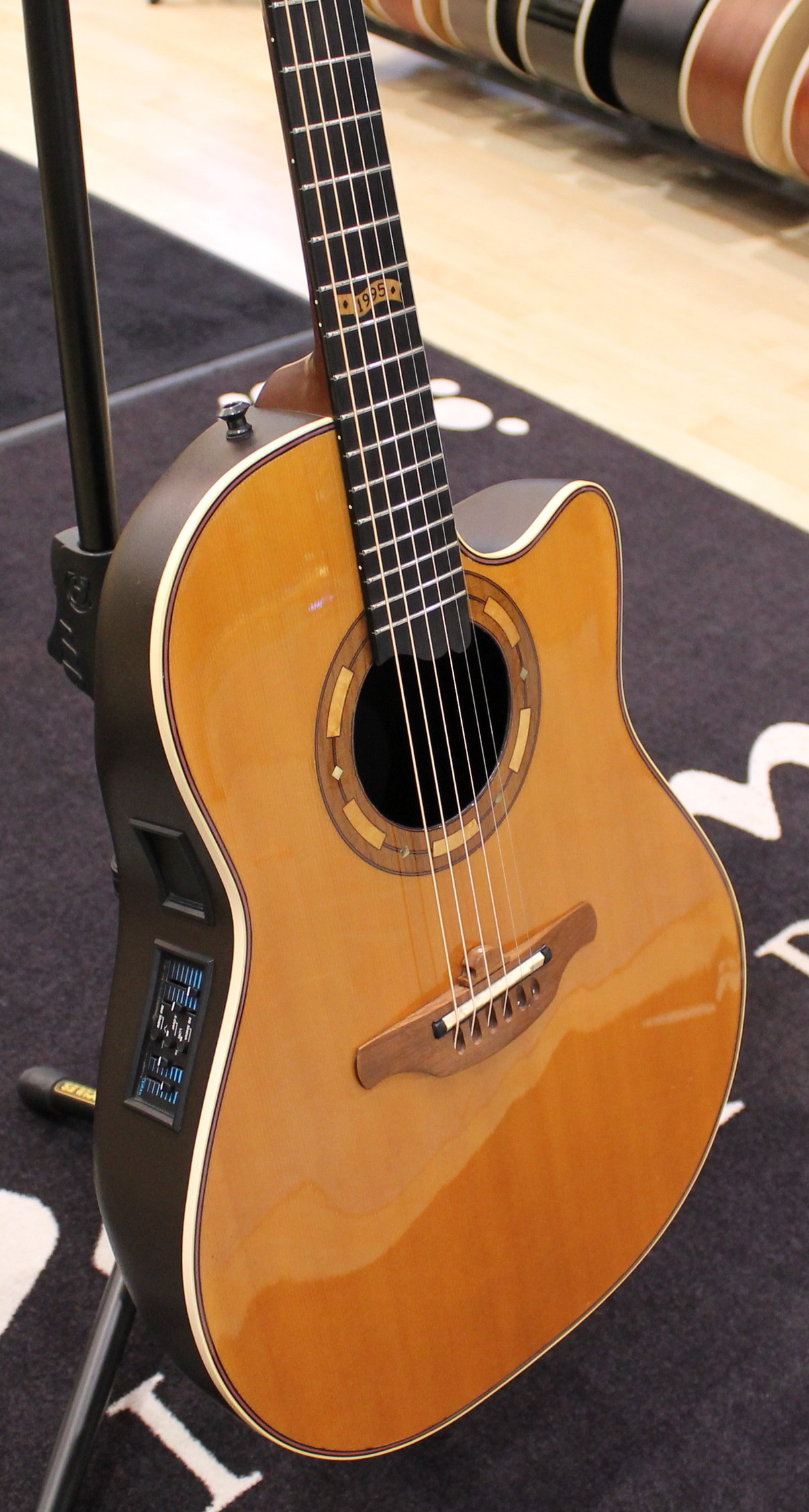 Ovation Collectors 1995 USATO cod. 122 - immagine 2