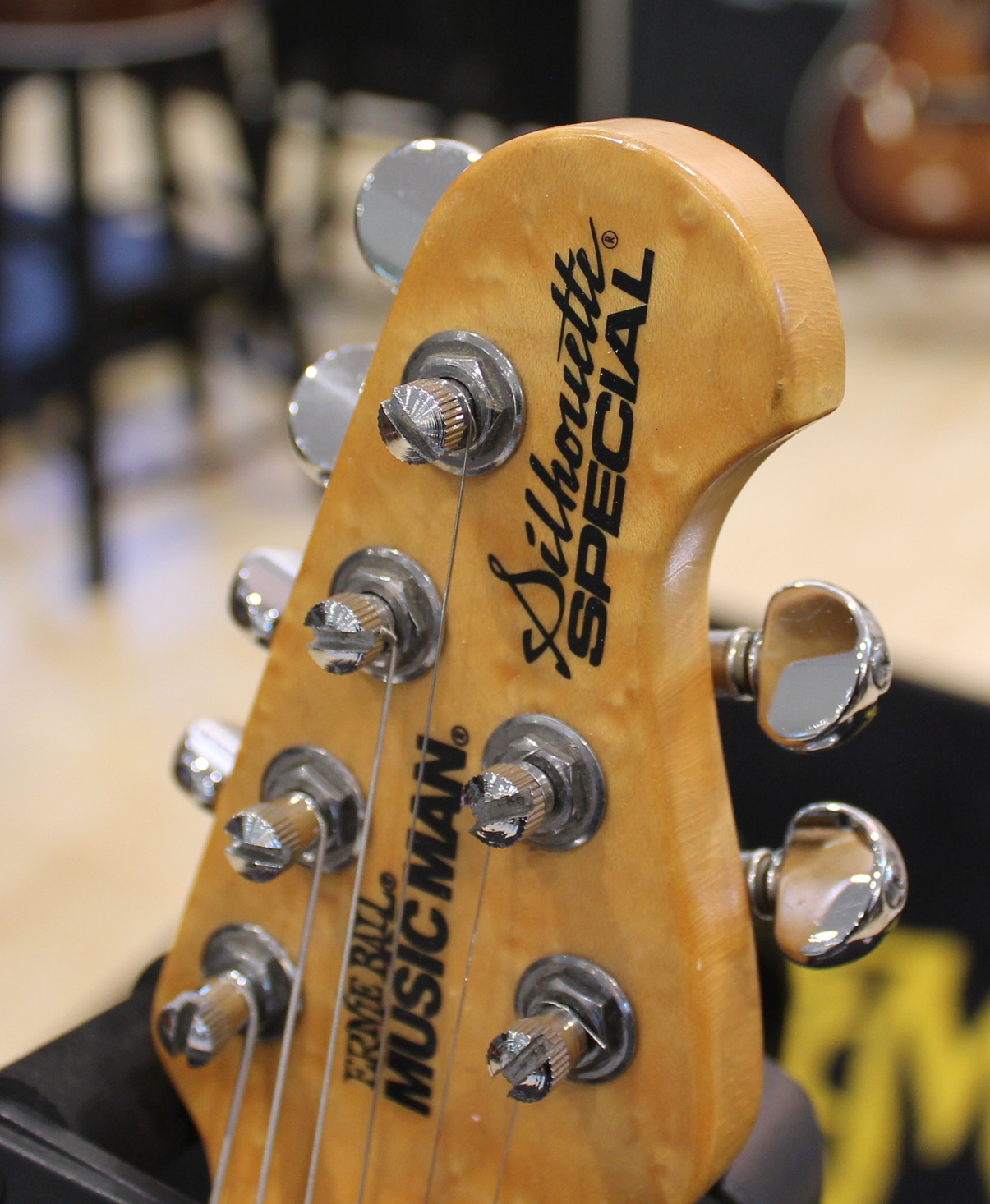 Music Man Silhouette Special USATO cod. 17622 - immagine 8