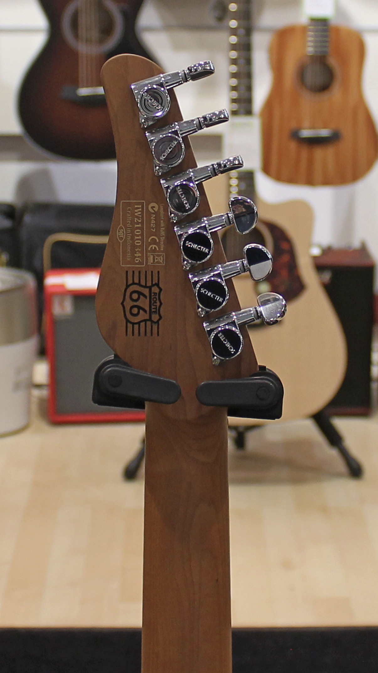 Schecter Traditional Route 66 LTD Yang H/S/S USATO cod. 16022 - immagine 13