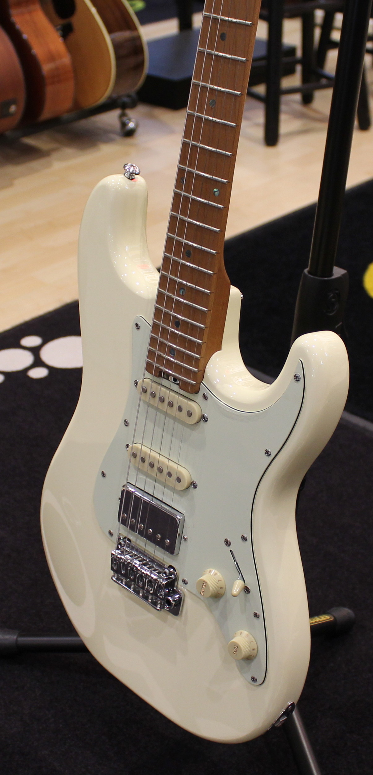 Schecter Traditional Route 66 LTD Yang H/S/S USATO cod. 16022 - immagine 4