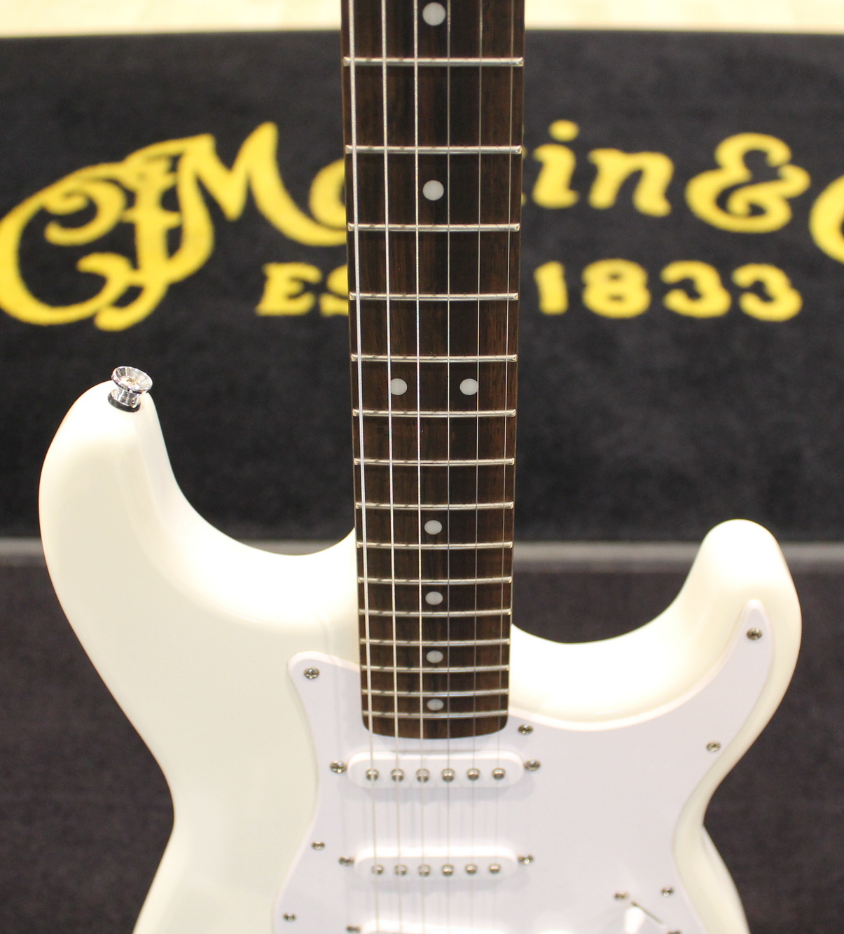 Squier Bullet Stratocaster White USATO cod. 22422 - immagine 5