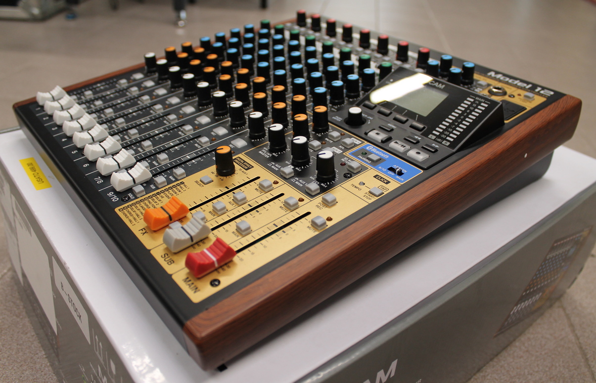 Tascam Model 12 USATO - immagine 3