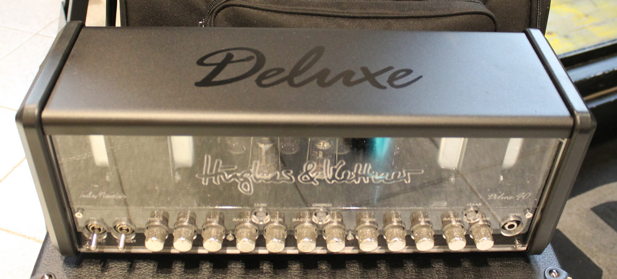 Hughes & Kettner Tubemeister Deluxe 40 USATO cod. 29322