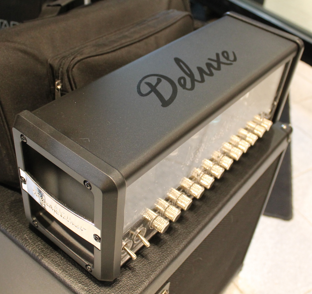 Hughes & Kettner Tubemeister Deluxe 40 USATO cod. 29322 - immagine 2