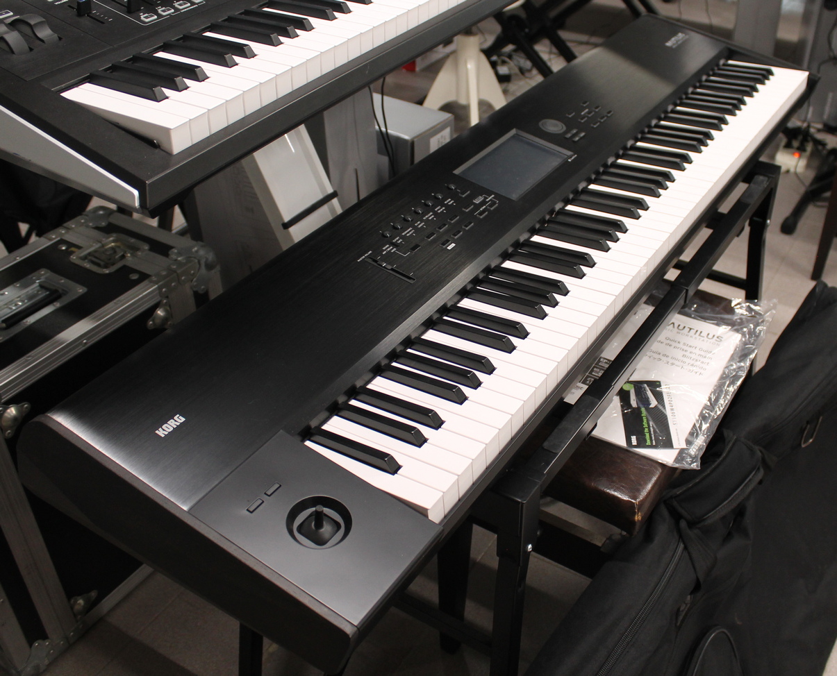 Korg Nautilus 88 USATO cod. 28122 - immagine 2
