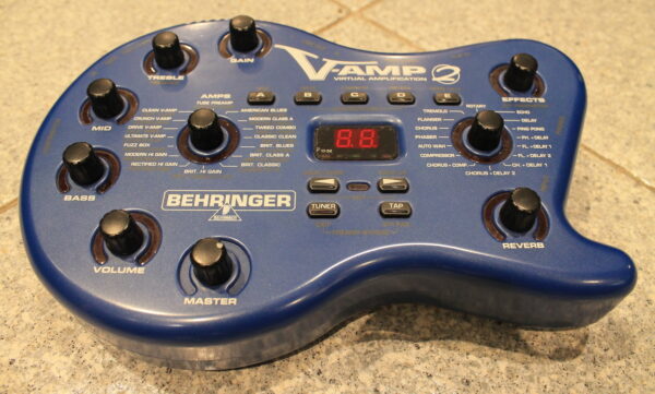 Behringer V-Amp 2 USATO cod. 35722