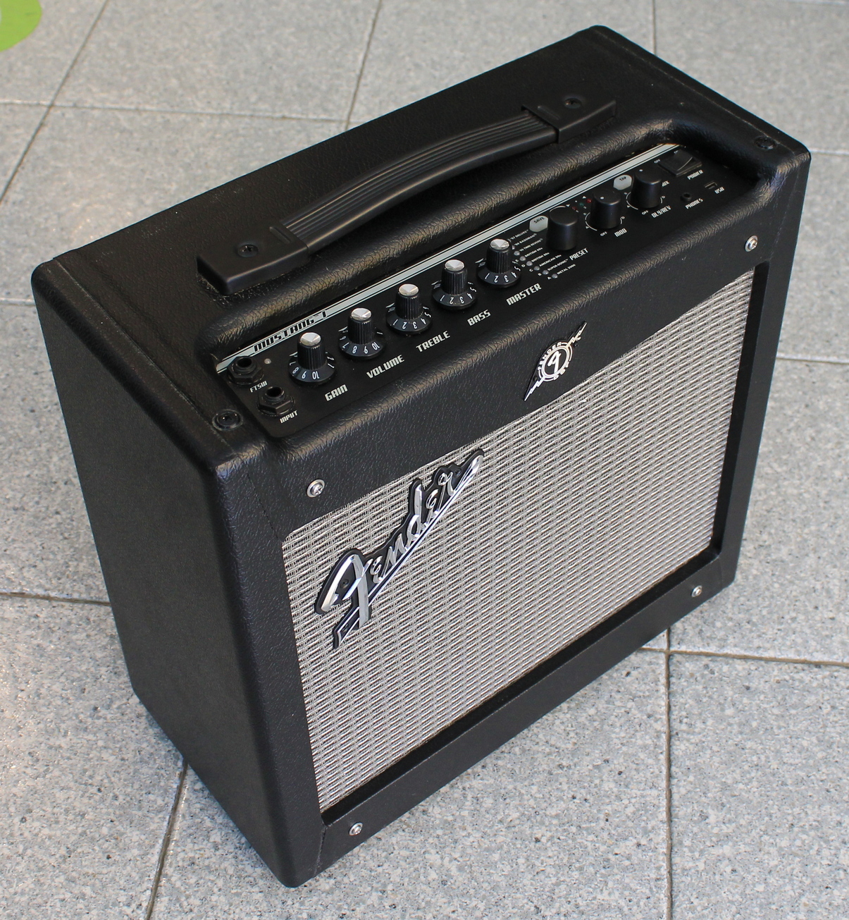 Fender Mustang I V2 USATO cod. 36322 - immagine 4