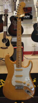 Fernandes Strat Stone Logo 1977  USATO cod. 41222