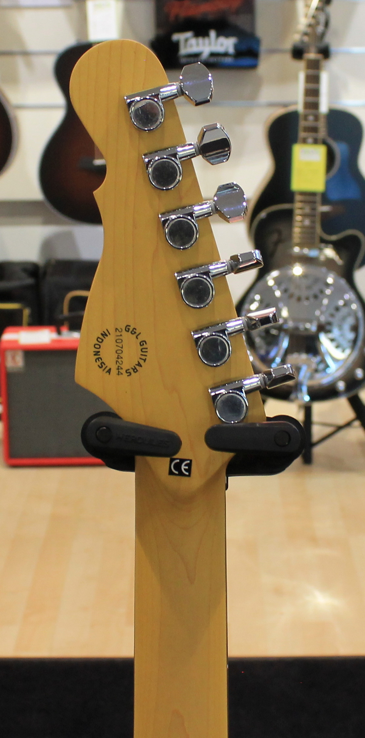 G&L Tribute Legacy HSS Lake Placid Blue EX DEMO - immagine 17