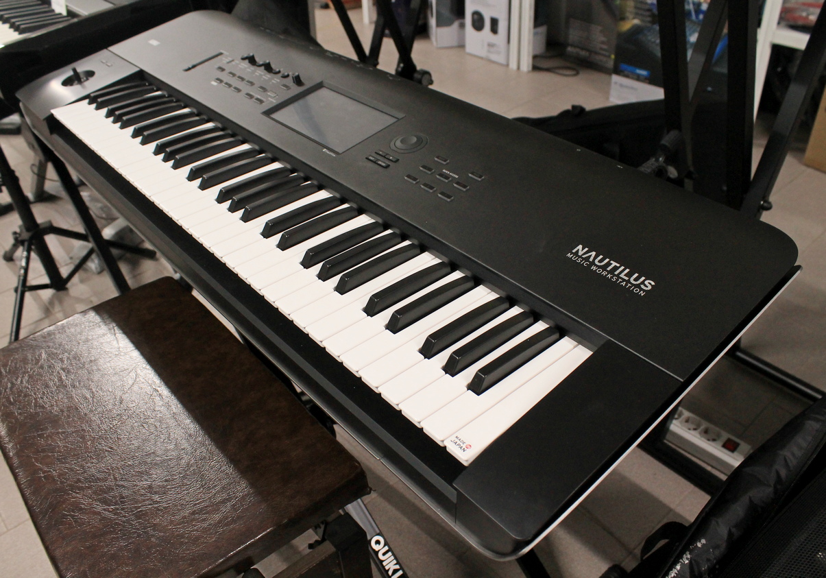 Korg Nautilus 61 USATO cod. 36022 - immagine 2