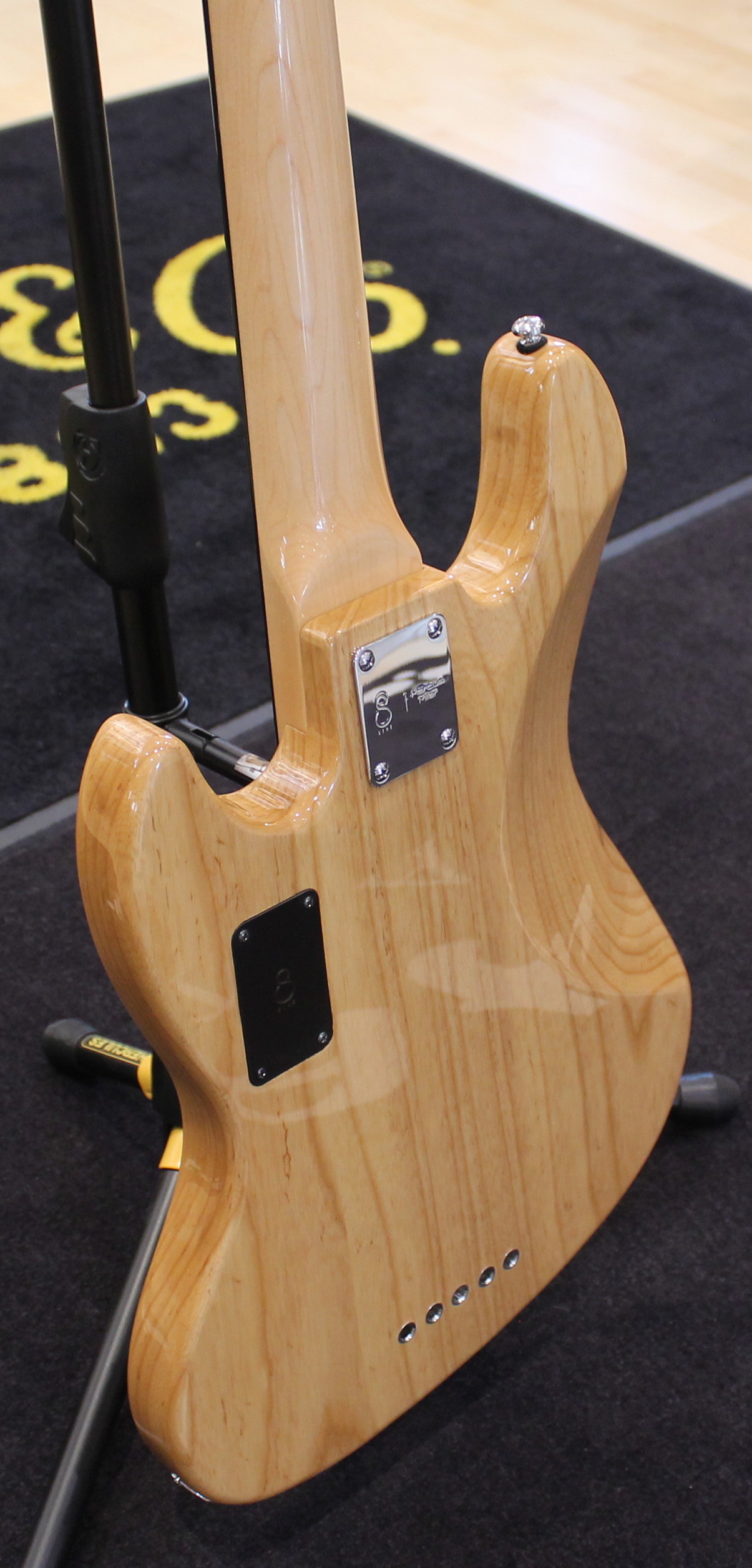 Sire Marcus Miller V7 Swamp Ash 5 USATO cod. 57722 - immagine 11