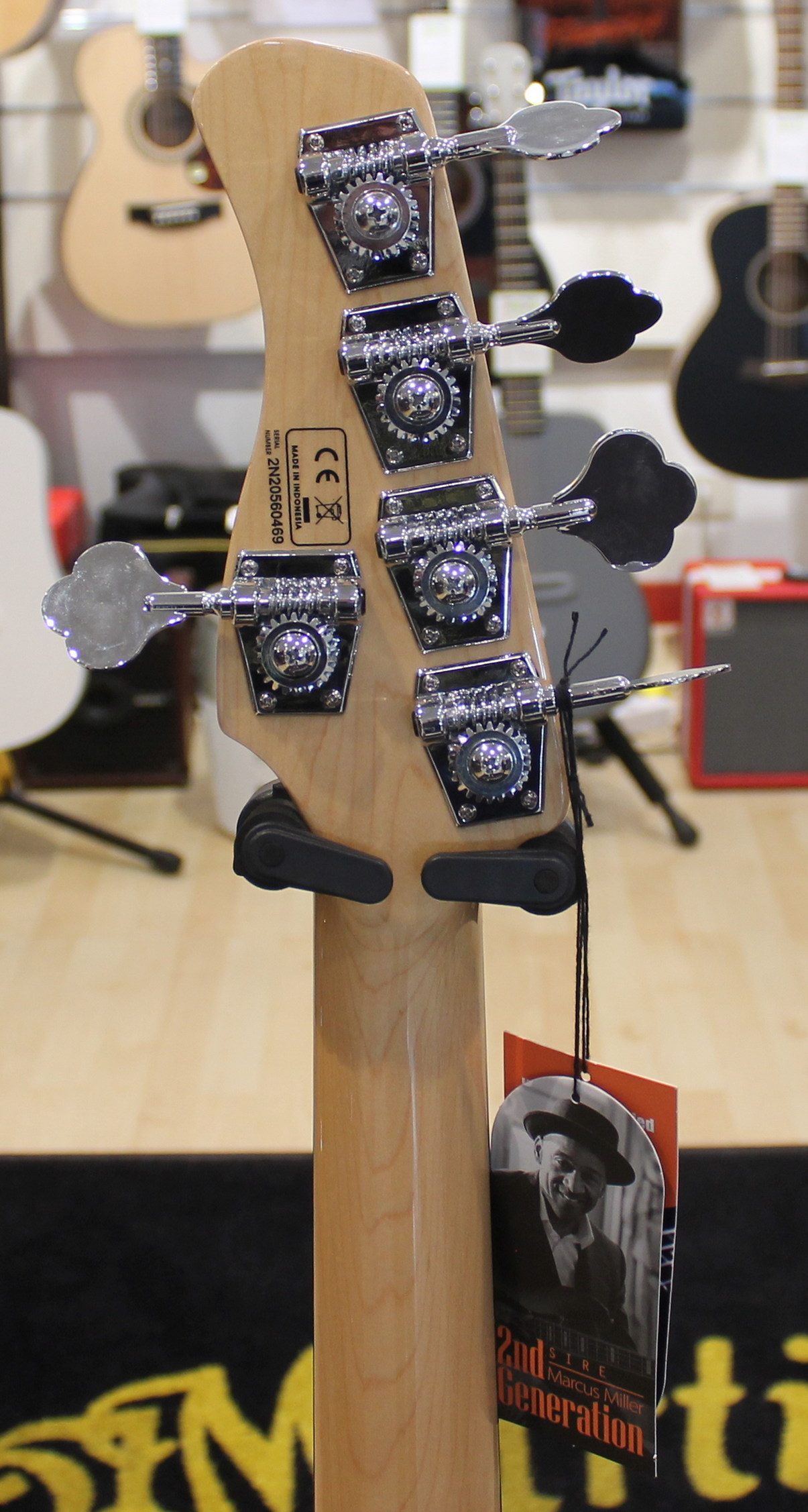 Sire Marcus Miller V7 Swamp Ash 5 USATO cod. 57722 - immagine 13