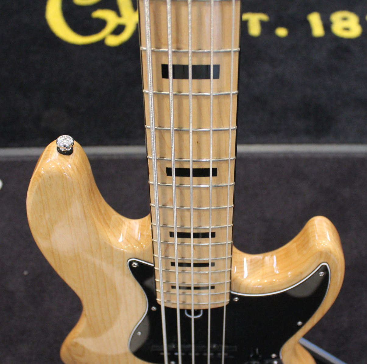Sire Marcus Miller V7 Swamp Ash 5 USATO cod. 57722 - immagine 5