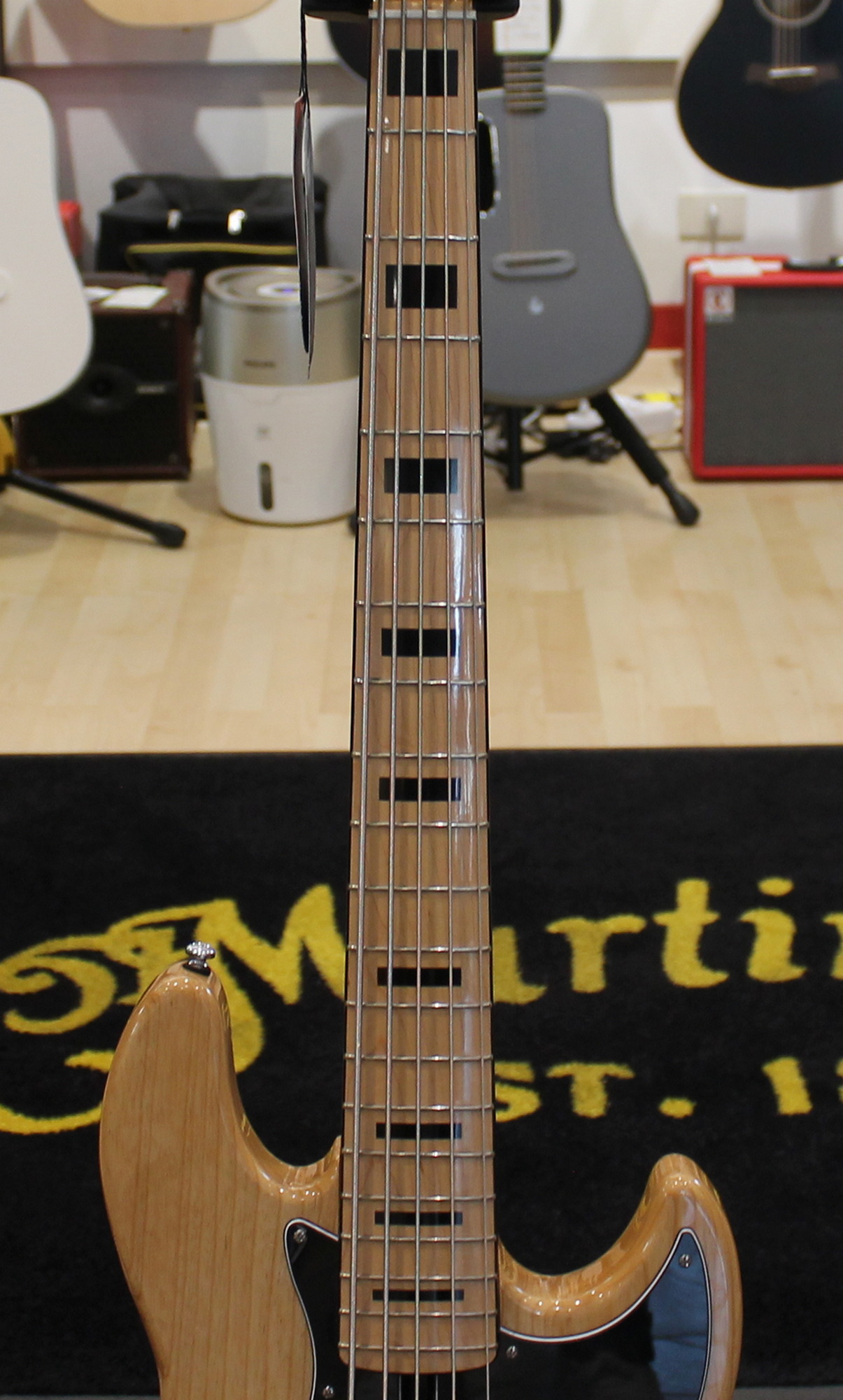 Sire Marcus Miller V7 Swamp Ash 5 USATO cod. 57722 - immagine 6