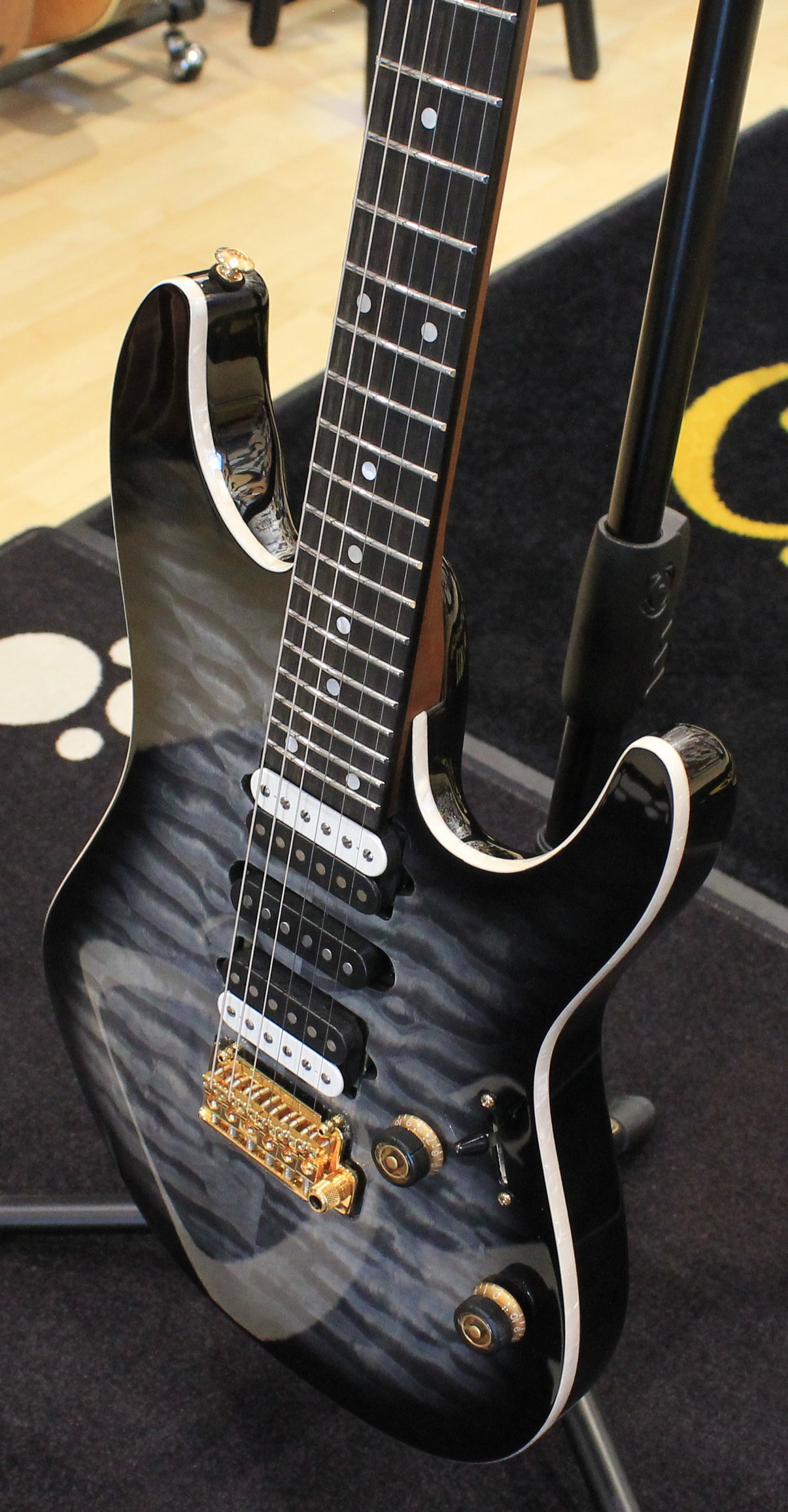 Ibanez AZ47P1QM-BIB Black Ice Burst EX DEMO - immagine 4