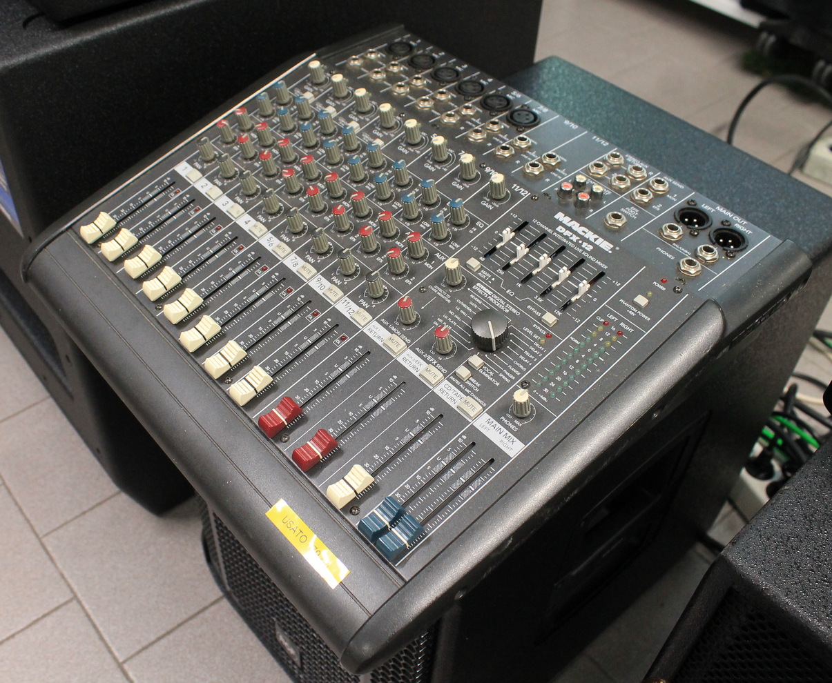 Mackie DFX12 USATO cod. 62922 - immagine 3