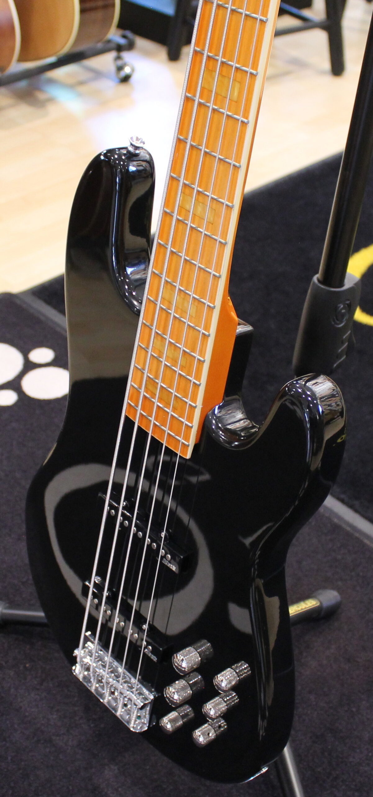 Mark Bass GY5 Gloxy Val Black CR MP USATO cod. 65322 - immagine 4