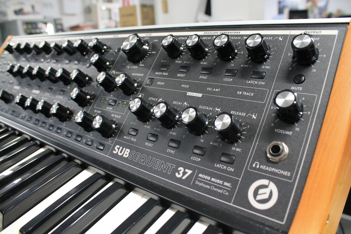 Moog SubSequent 37 USATO cod. 60122 - immagine 5
