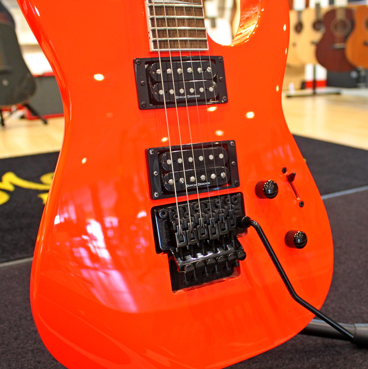 Jackson Soloist SLX Tamo Ash LR Rocket Red USATO cod. 83822 - immagine 3