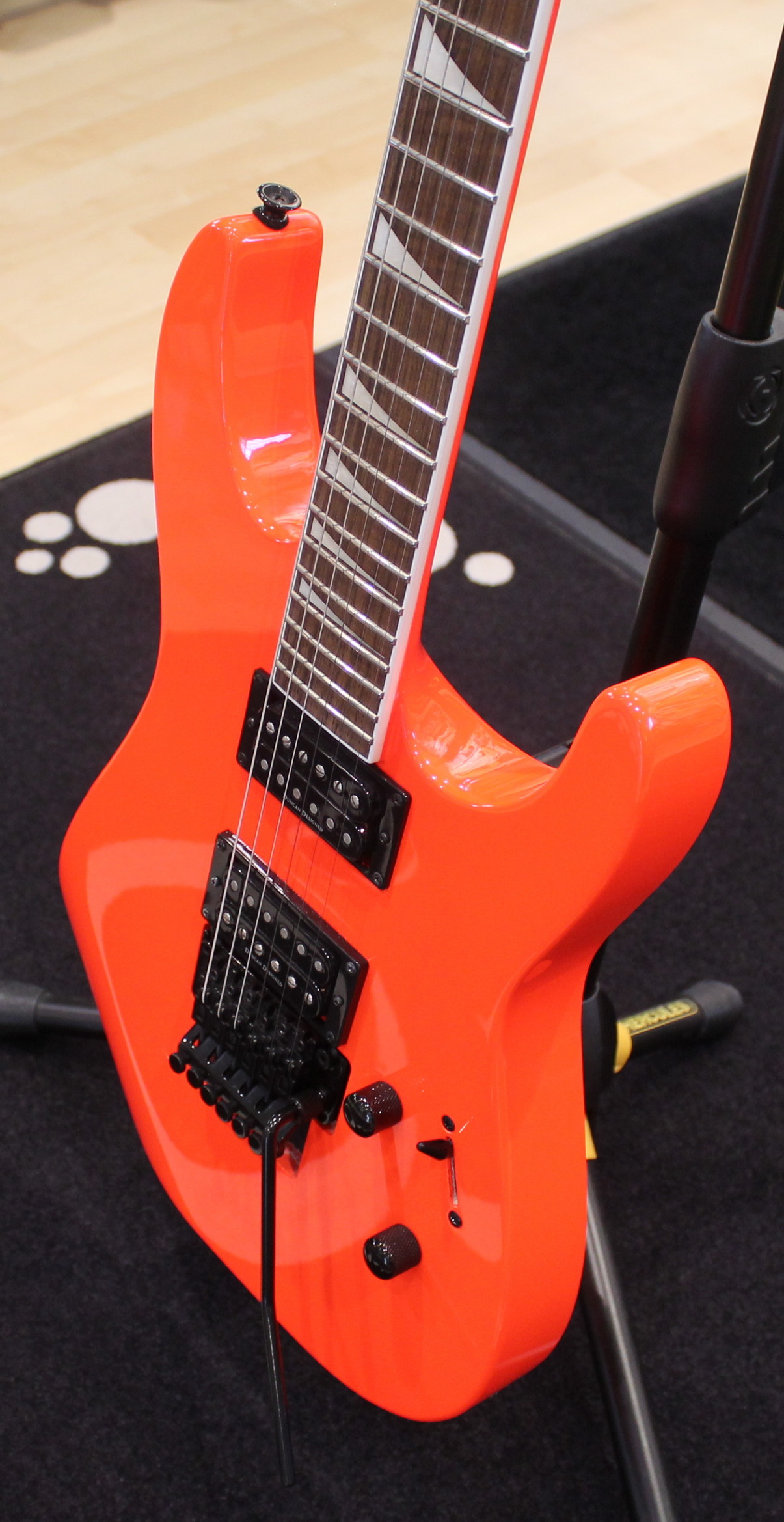 Jackson Soloist SLX Tamo Ash LR Rocket Red USATO cod. 83822 - immagine 4