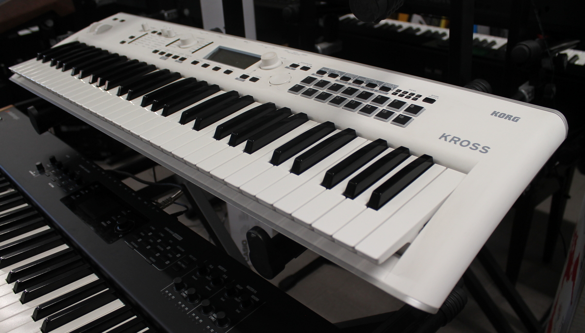 Korg Kross 2-61 USATO cod. 80322 - immagine 3