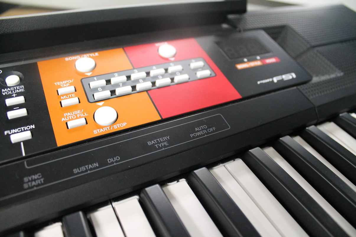 Yamaha PSR-F51 USATO cod. 83922 - immagine 4