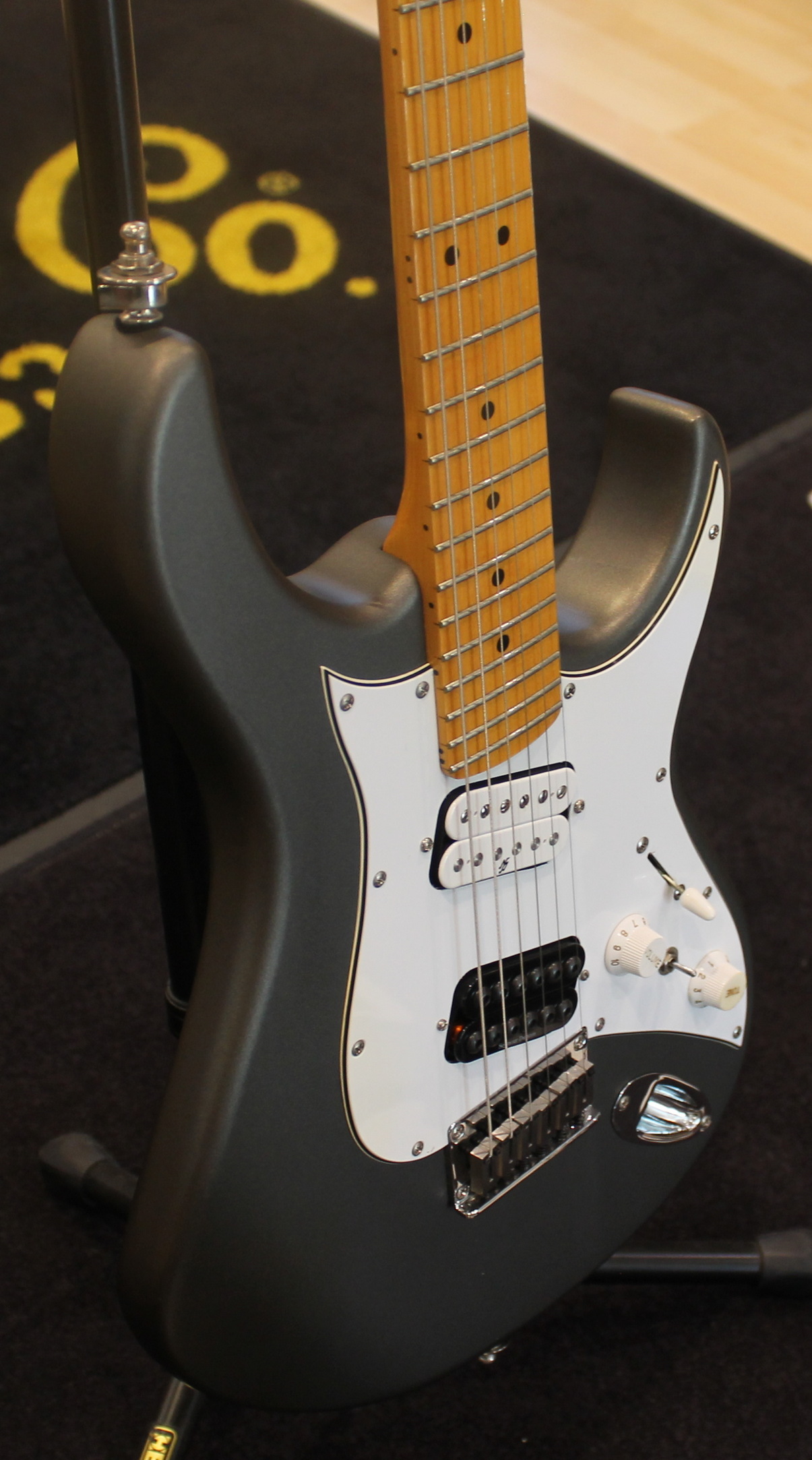 Cort Garage 2 GM Matthias Jabs Signature USATO cod. 89022 - immagine 2