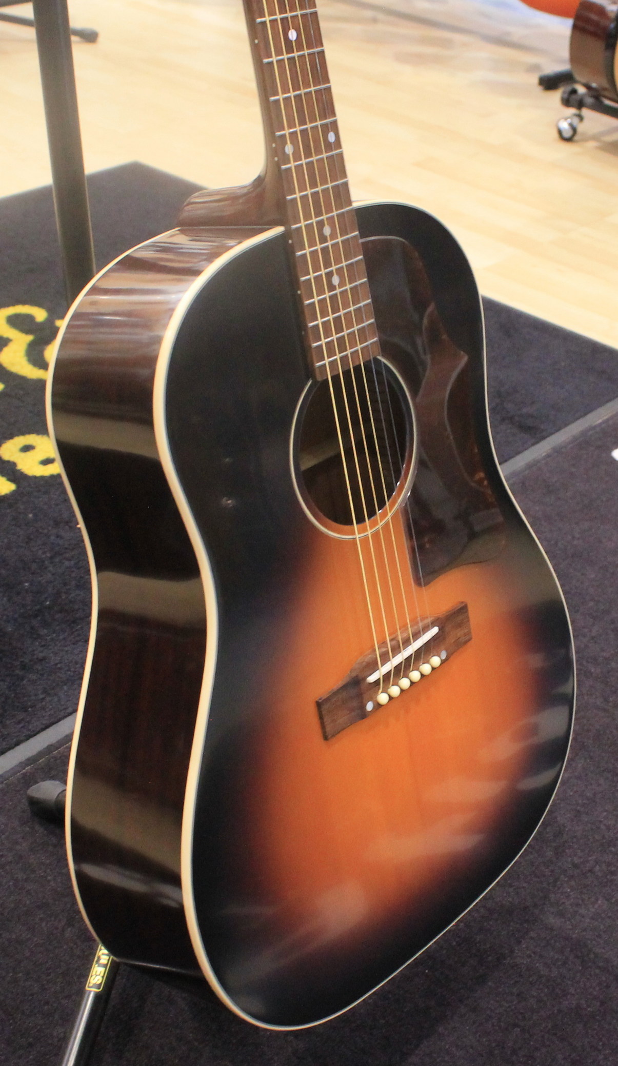 Epiphone J-45 All Solid USATO cod. 90622 - immagine 2